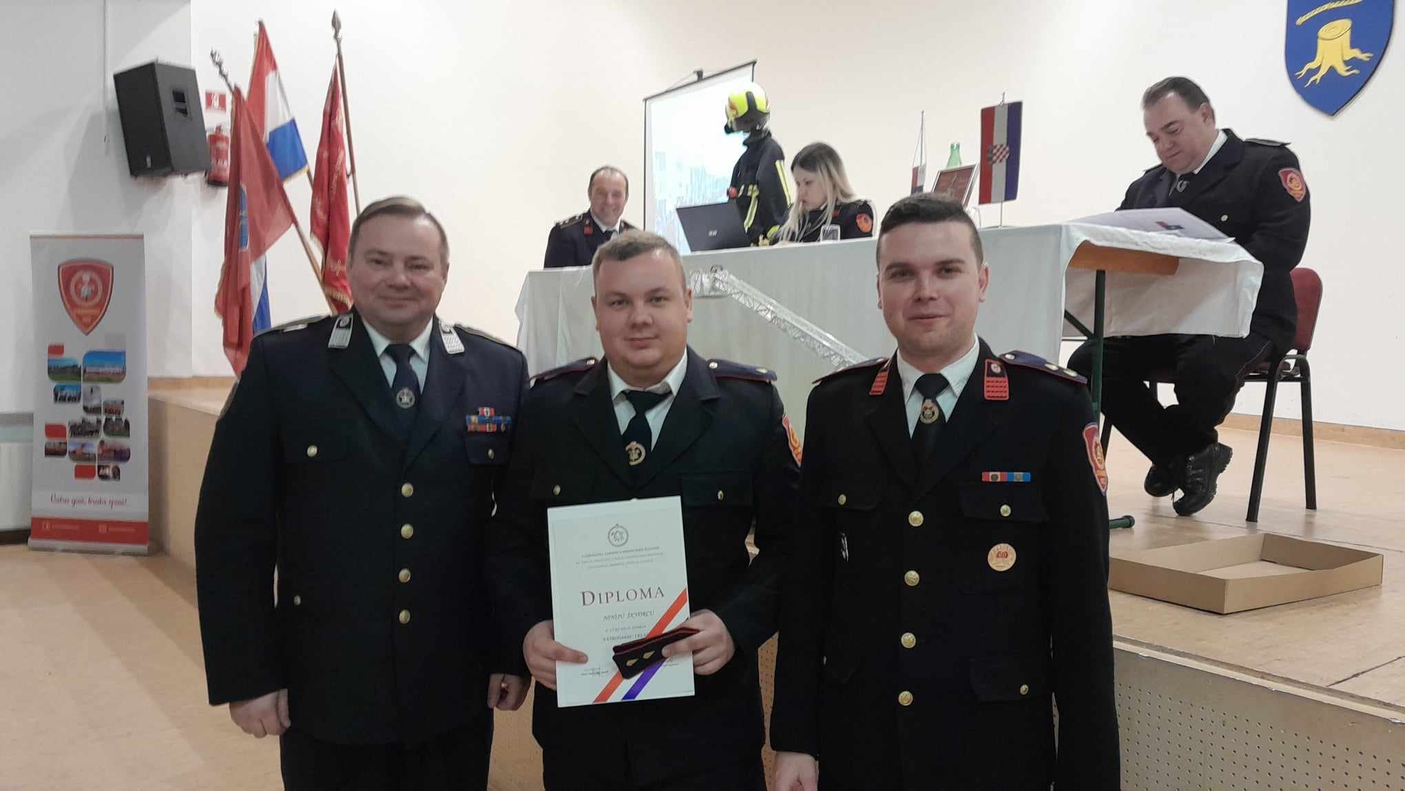 DVD STRAHONINEC Održali 102. godišnju skupštinu, primili 13 novih članova