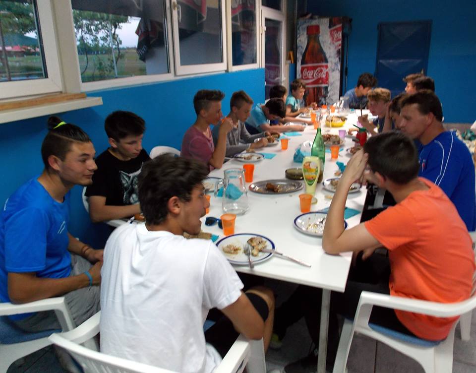 1860071118973805505249105454766