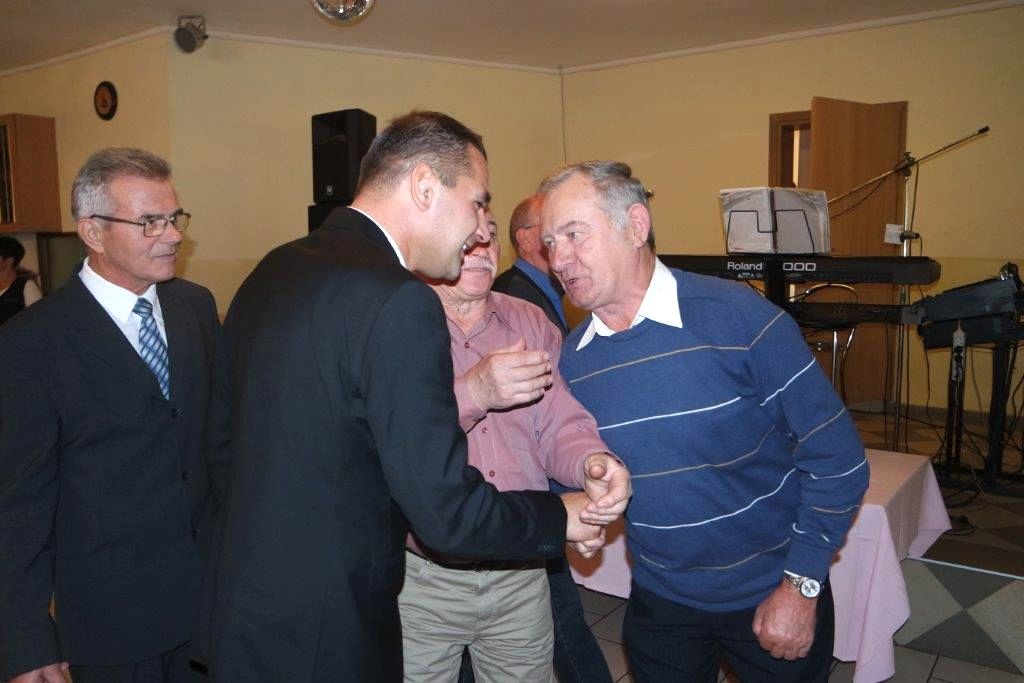 umirovljenici8191409