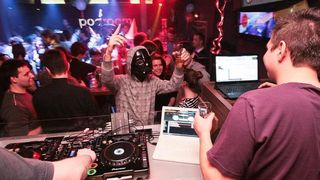 slika0006Podroom (Subota, 9.2. – Carninival House Party – DJ Mario Amarillo)