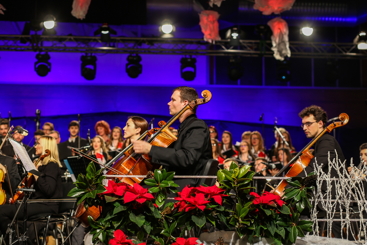 Božićni koncert zbora Josip Vrhovski iz Nedelišća
