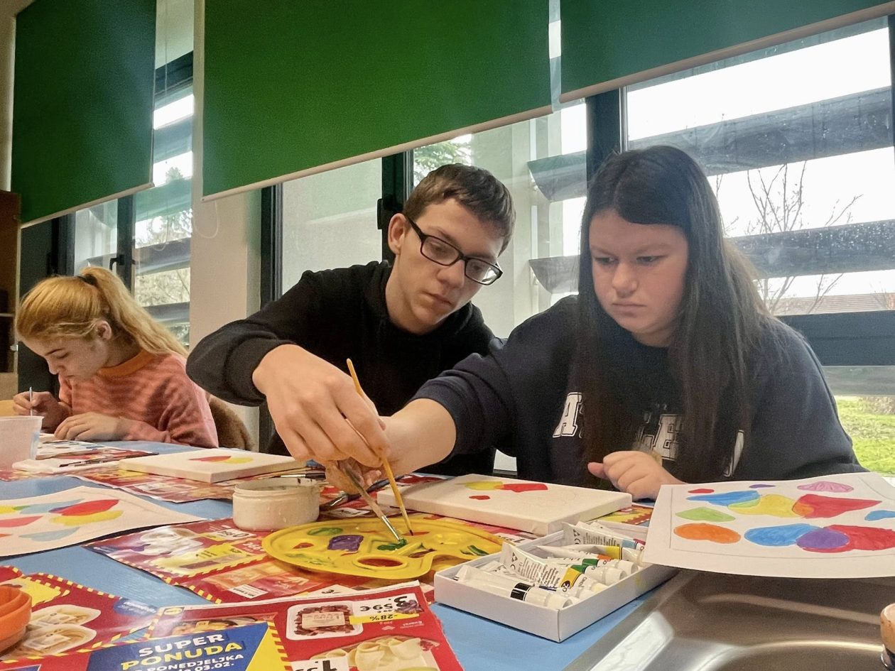 633778362_1868340473815411_5456267547413784082_n