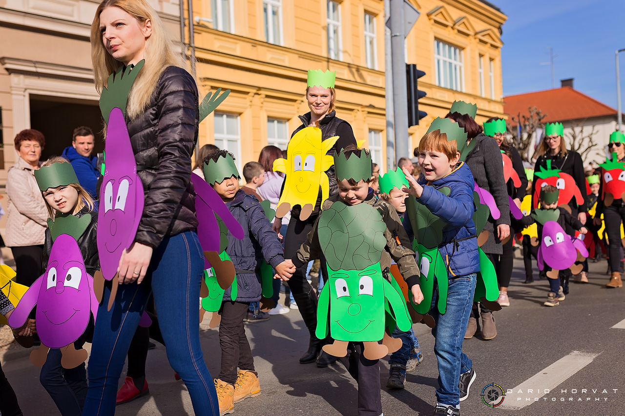 Fašnjak u Prelogu: Vesela povorka oduševila kreativnim maskama