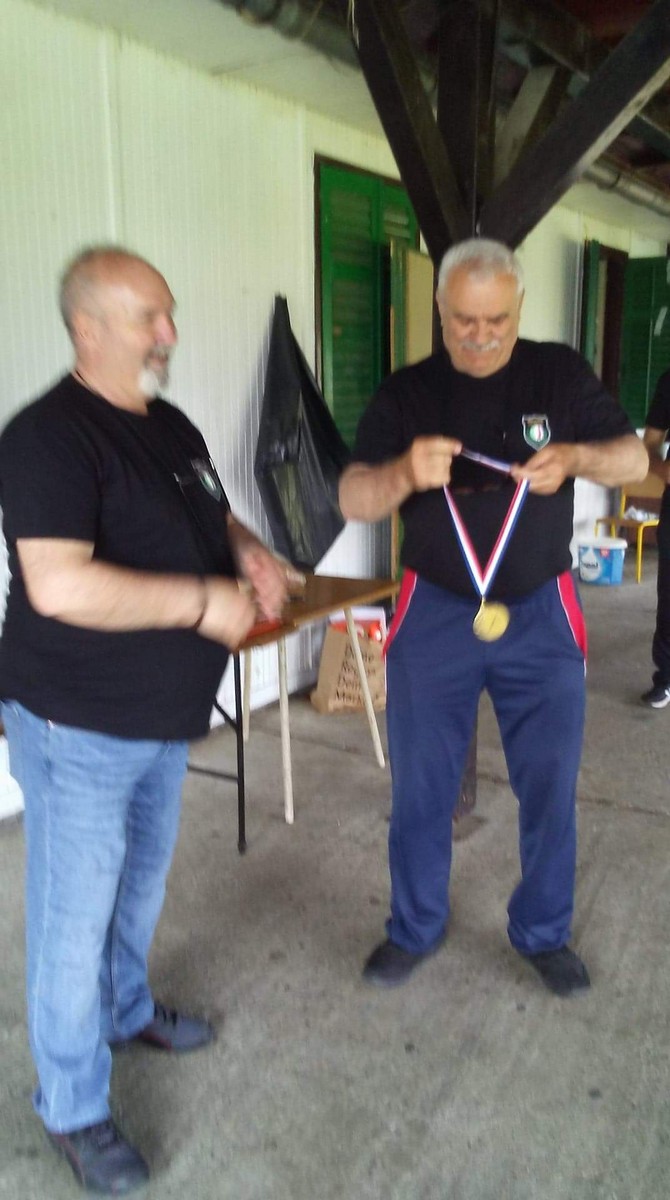 FOTO Povodom obljetnice akcije ‘Bljesak’ u Kuršancu održano druženje i sportsko natjecanje branitelja