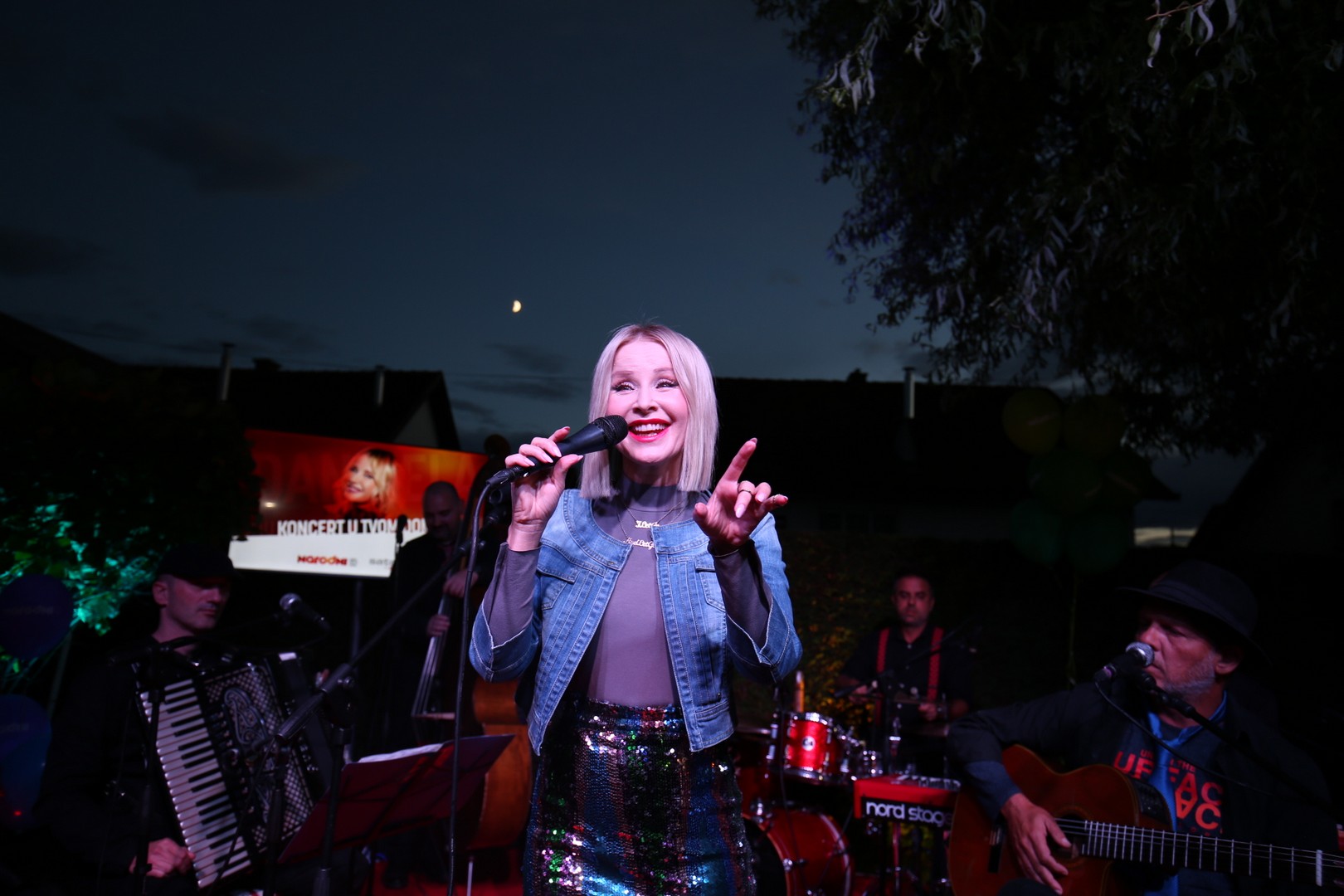 ‘Koncert u tvom domu’: Danijela Martinović zapjevala u Čakovcu!