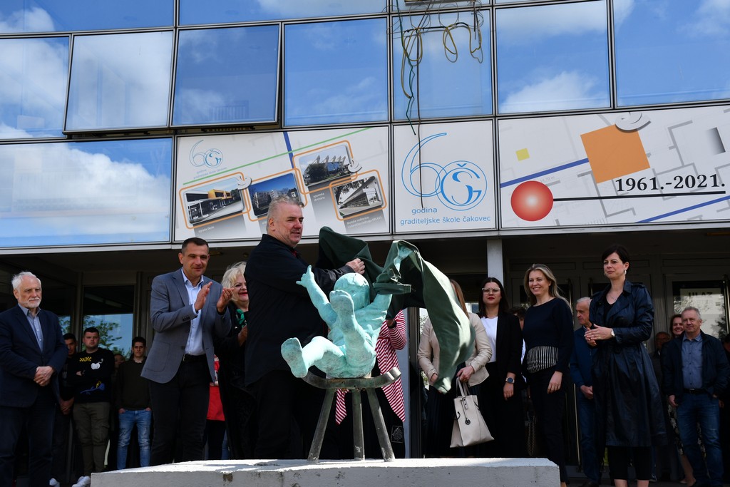 POGLEDAJTE KAKO IZGLEDA Dvorana Graditeljske škole Čakovec u novom ruhu