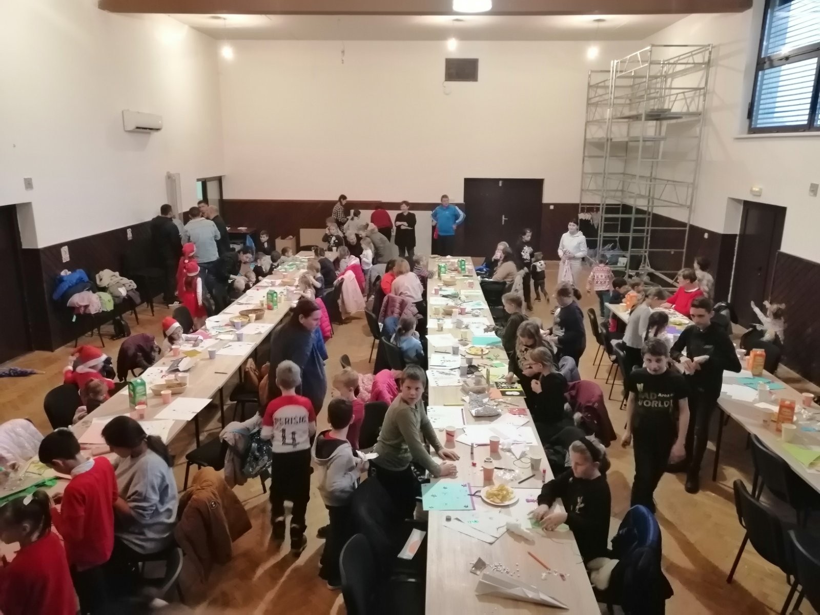 SREDSTVA IDU UDRUZI UDOMITELJA Humanitarna akcija ‘Božićno srce’ se nastavlja