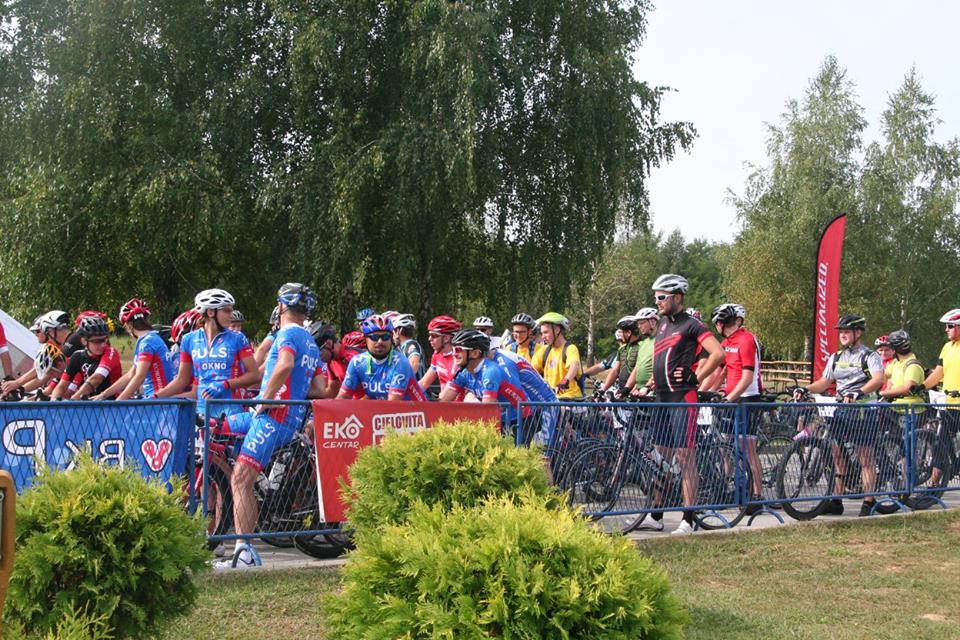 1414165033131154387035319699848