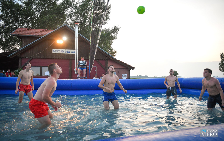 Kobre pobjednici prvog turnira u odbojci na vodi u Prelogu