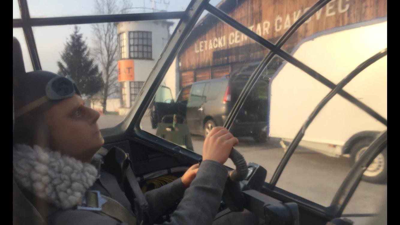 Njemački bombarder iz Drugog svjetskog rata na nebu iznad Čakovca