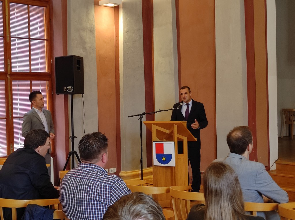 OBRTNIČKA KOMORA Novopečenim majstorima uručene diplome!