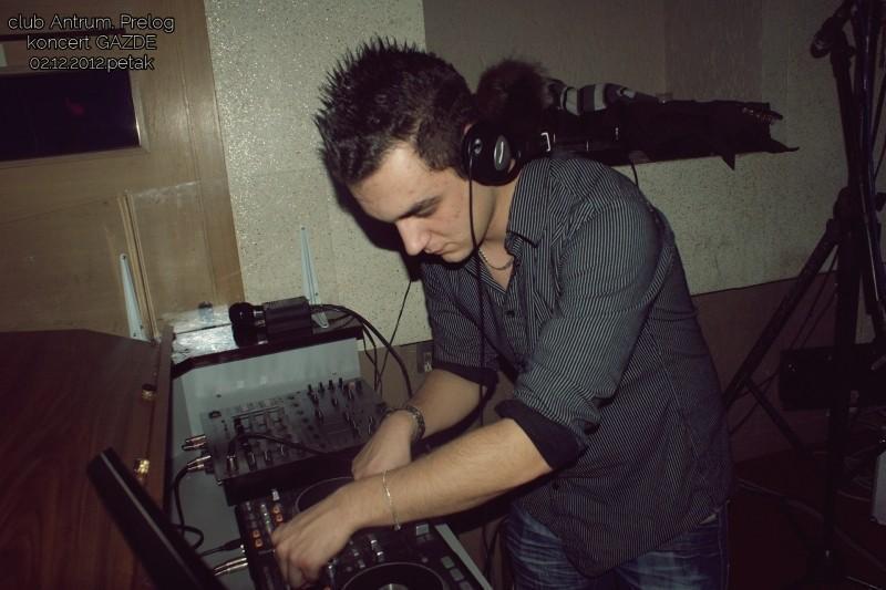 slika0100