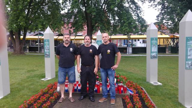 1352416197333706943079189320879