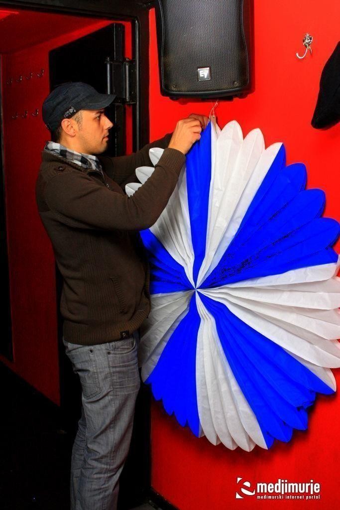 Diana (Subota, 8.10.2011.) Diana (Subota, 8.10.2011.)