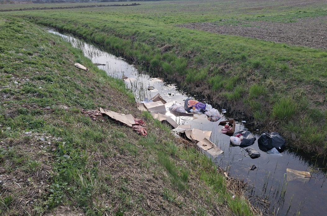 Potok u Kotoribi – otpad Potok u Kotoribi – otpad