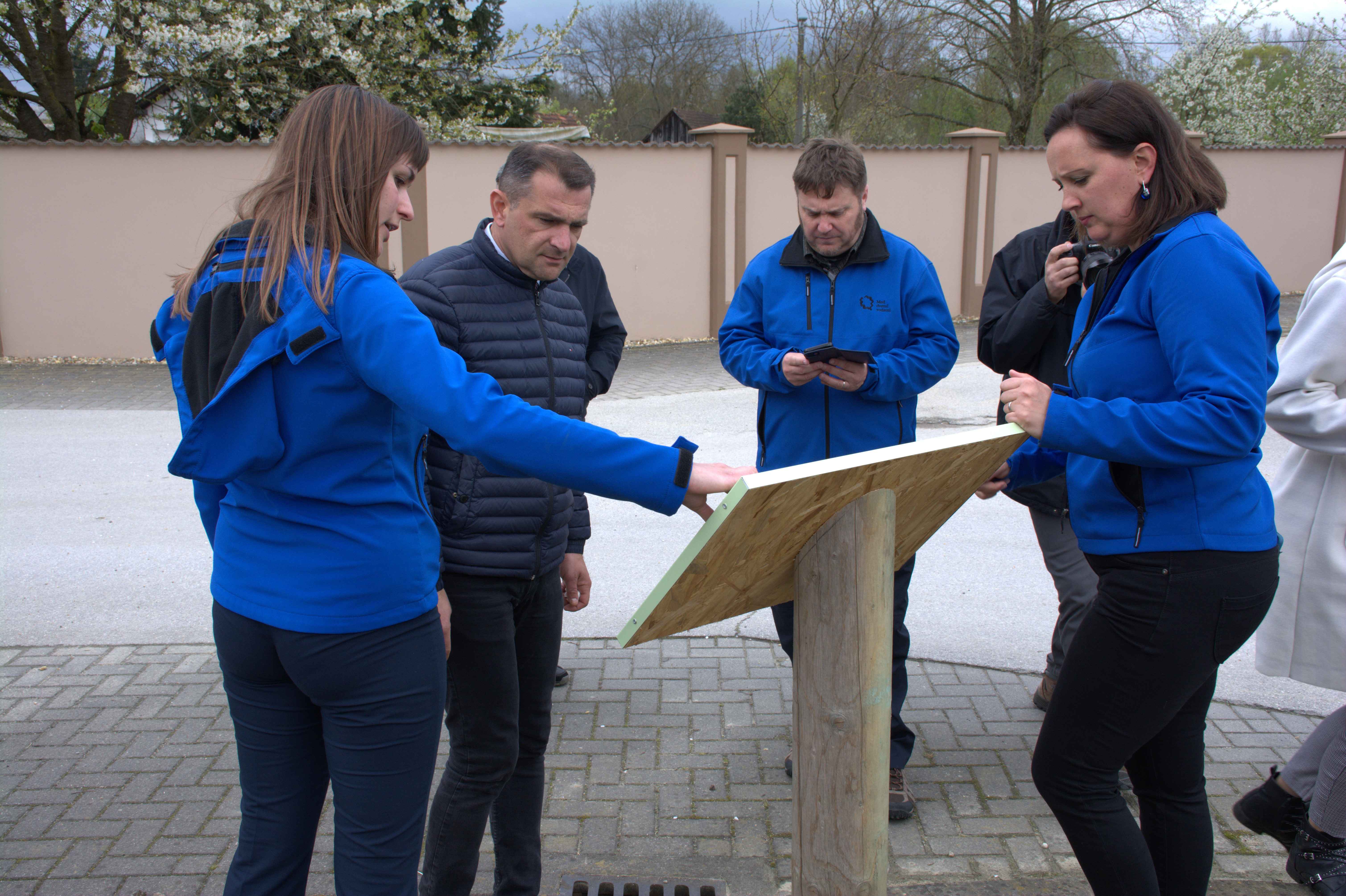 KRIŽOVEC Vrijeme je poslužilo i službeno je otvorena nova poučna staza “Čovjek i rijeka” KRIŽOVEC Vrijeme je poslužilo i službeno je otvorena nova poučna staza “Čovjek i rijeka”