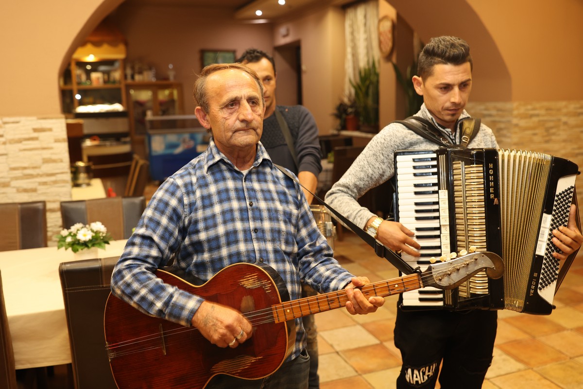 črne strele Alen Fuš, glavni urednik našeg portala, proslavio pedeseti rođendan!