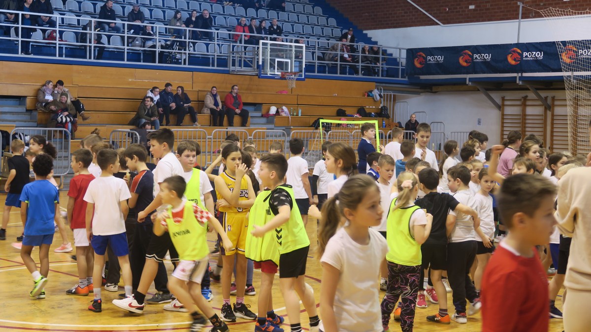 1. Pozoj mini rukometni turnir