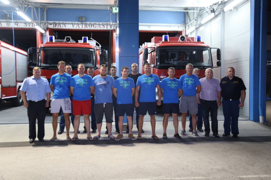 2025110410212525747915657158558