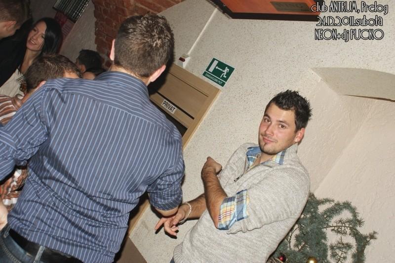 Antrum (Subota, 24.12.2011)