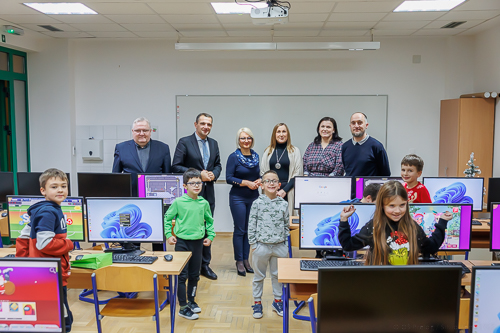 U informatičku opremu Osnovne škole Grad Prelog uložio 80 tisuća kuna