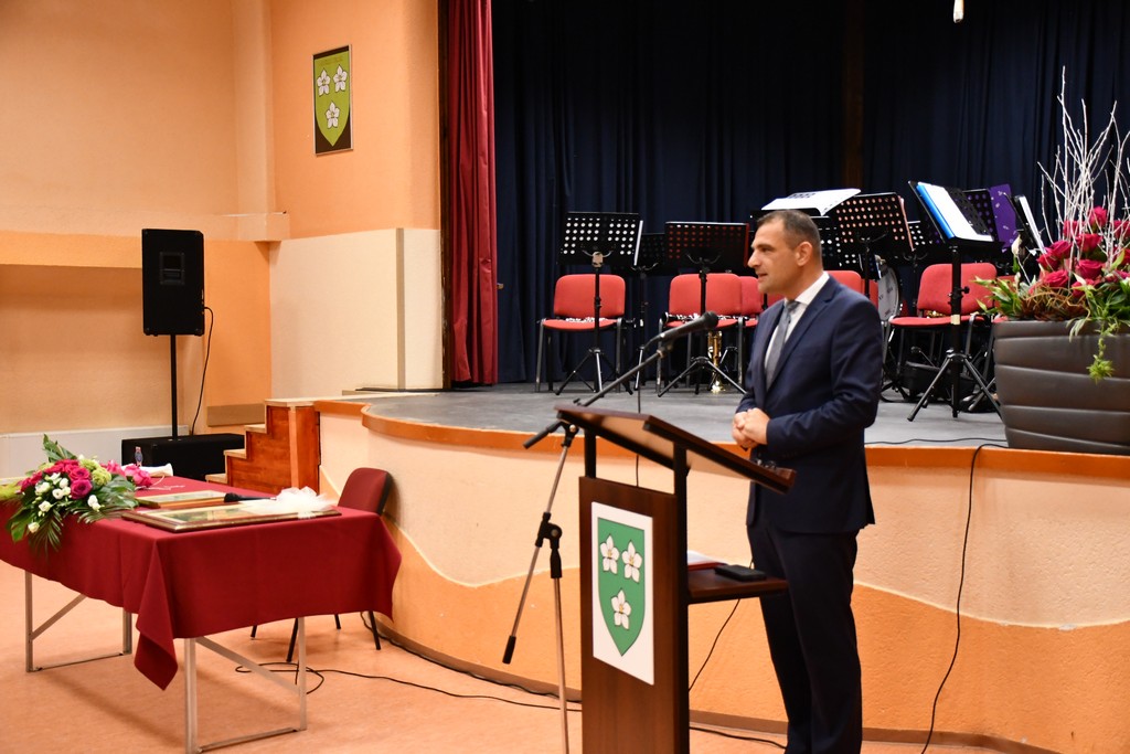 SVEČANA SJEDNICA Zahvalnice općine primili NK BSK Belica, KUD Belica i Udruga žena Belica SVEČANA SJEDNICA Zahvalnice općine primili NK BSK Belica, KUD Belica i Udruga žena Belica