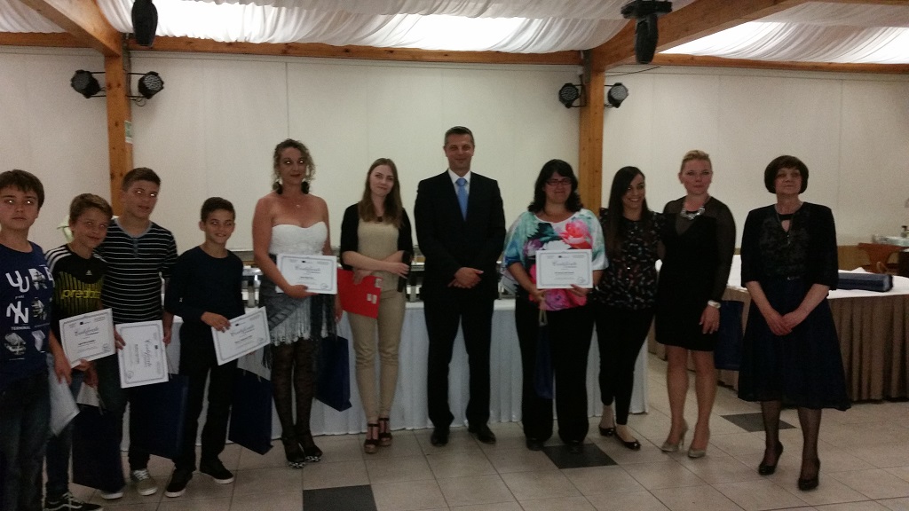 20150507223558618496