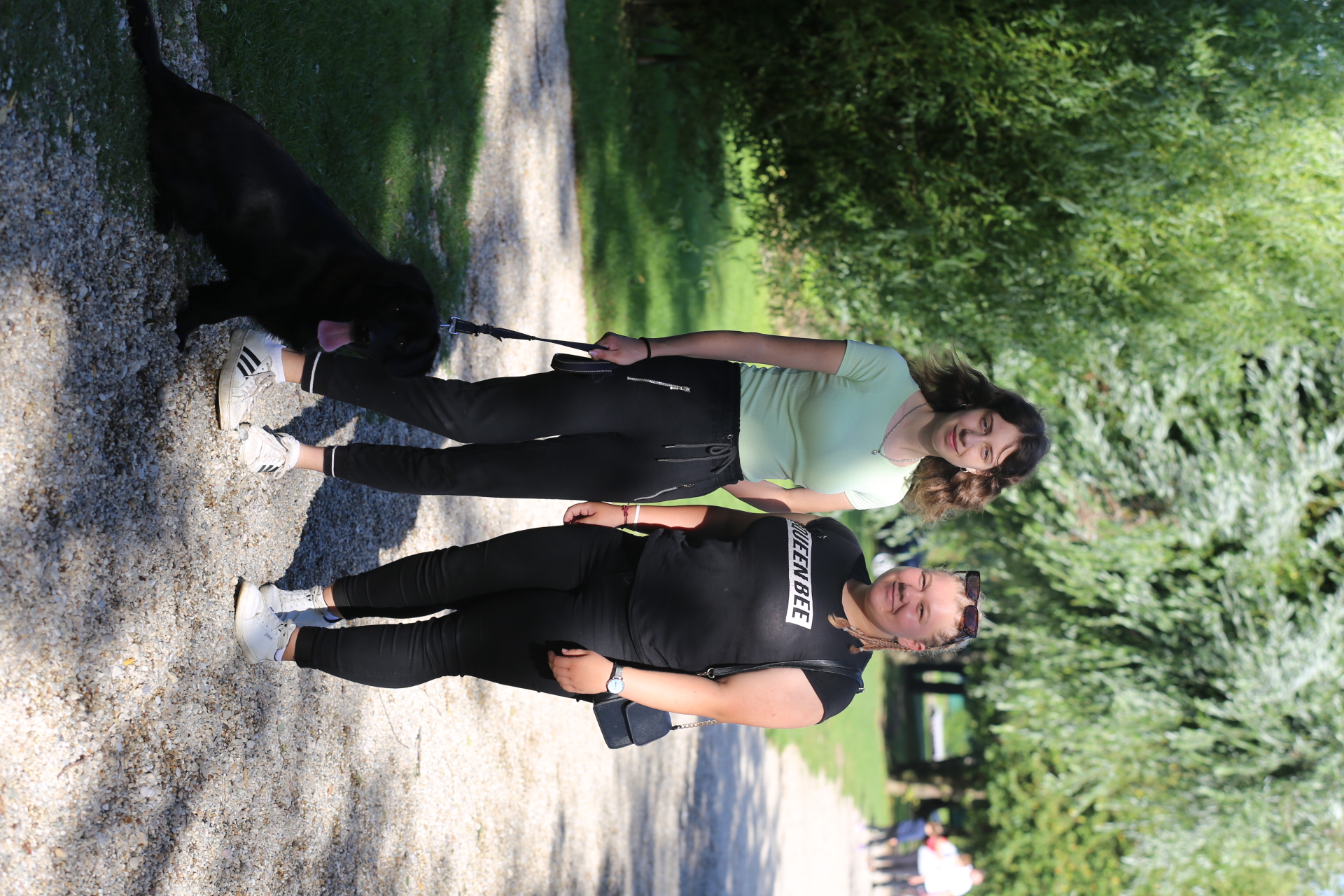 KLIKOM PO MARINI Mještani iskoristili beskišno popodne za šetnju i svježi zrak