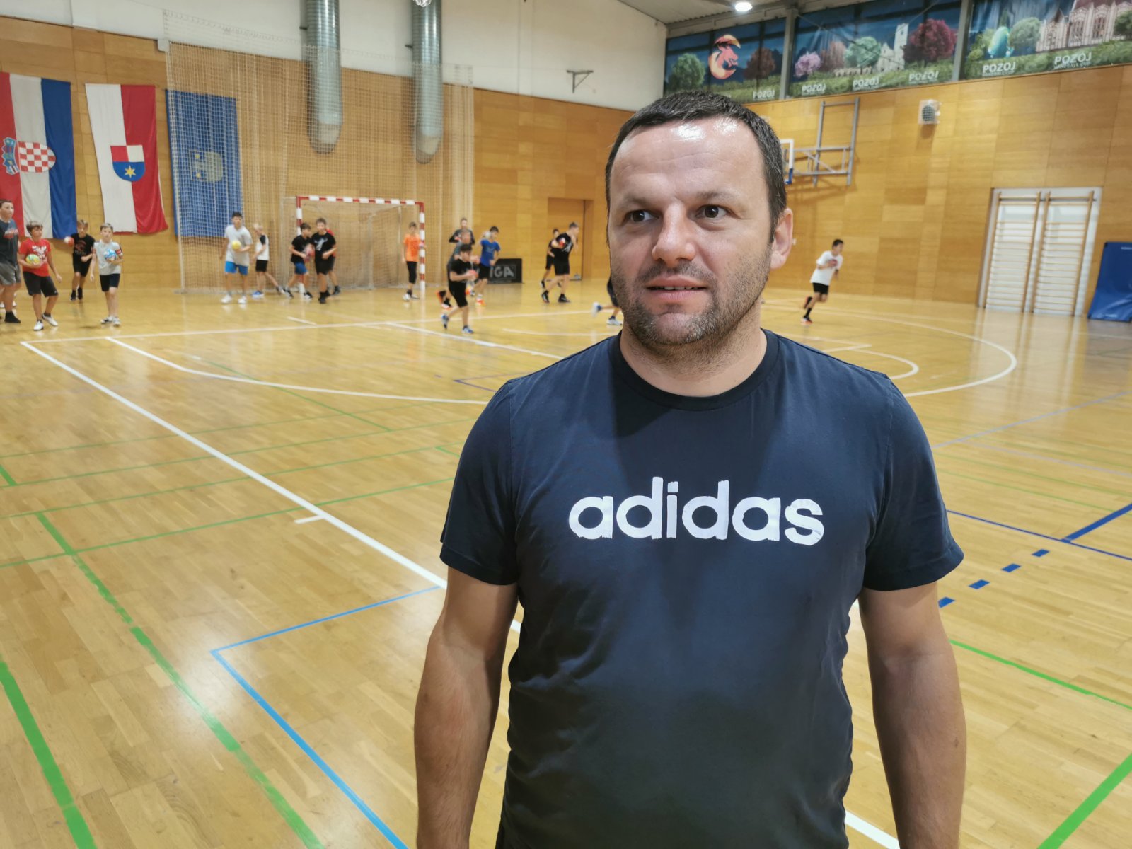 Veliki broj školaraca na kampovima iz kuglanja i rukometa