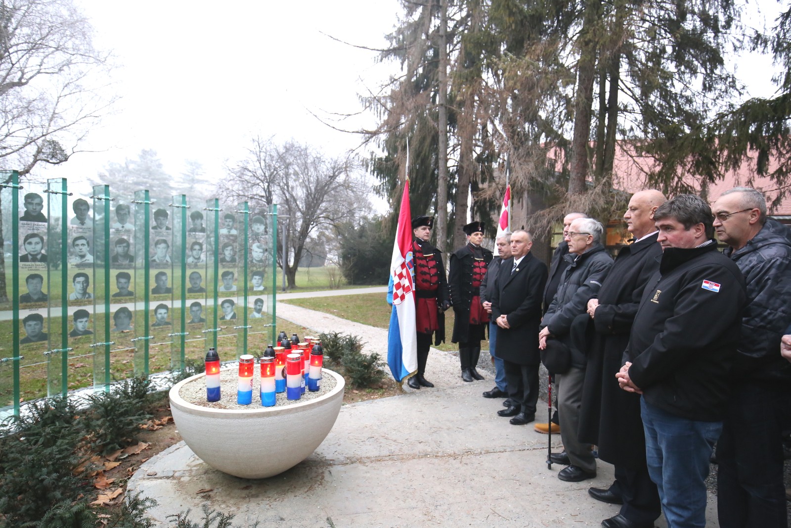 Promovirana knjiga ‘Hrvatski generali i admirali 1991.-1999.’