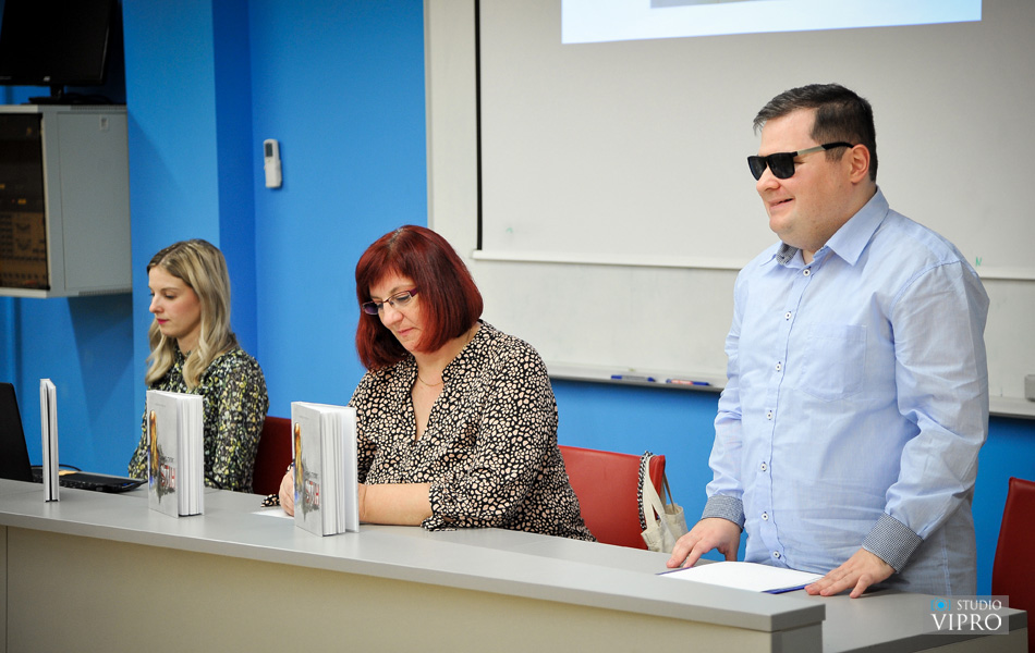 U Prelogu održana promocija zbirke pjesama ‘Kraj tebe stih’ Jagode Vičević