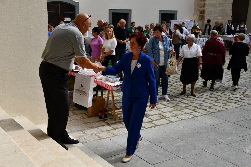 ‘BAKINI KOLAČI’ Najbolji kolač s jabukama pripremila je Natalija Munđar iz Križovca