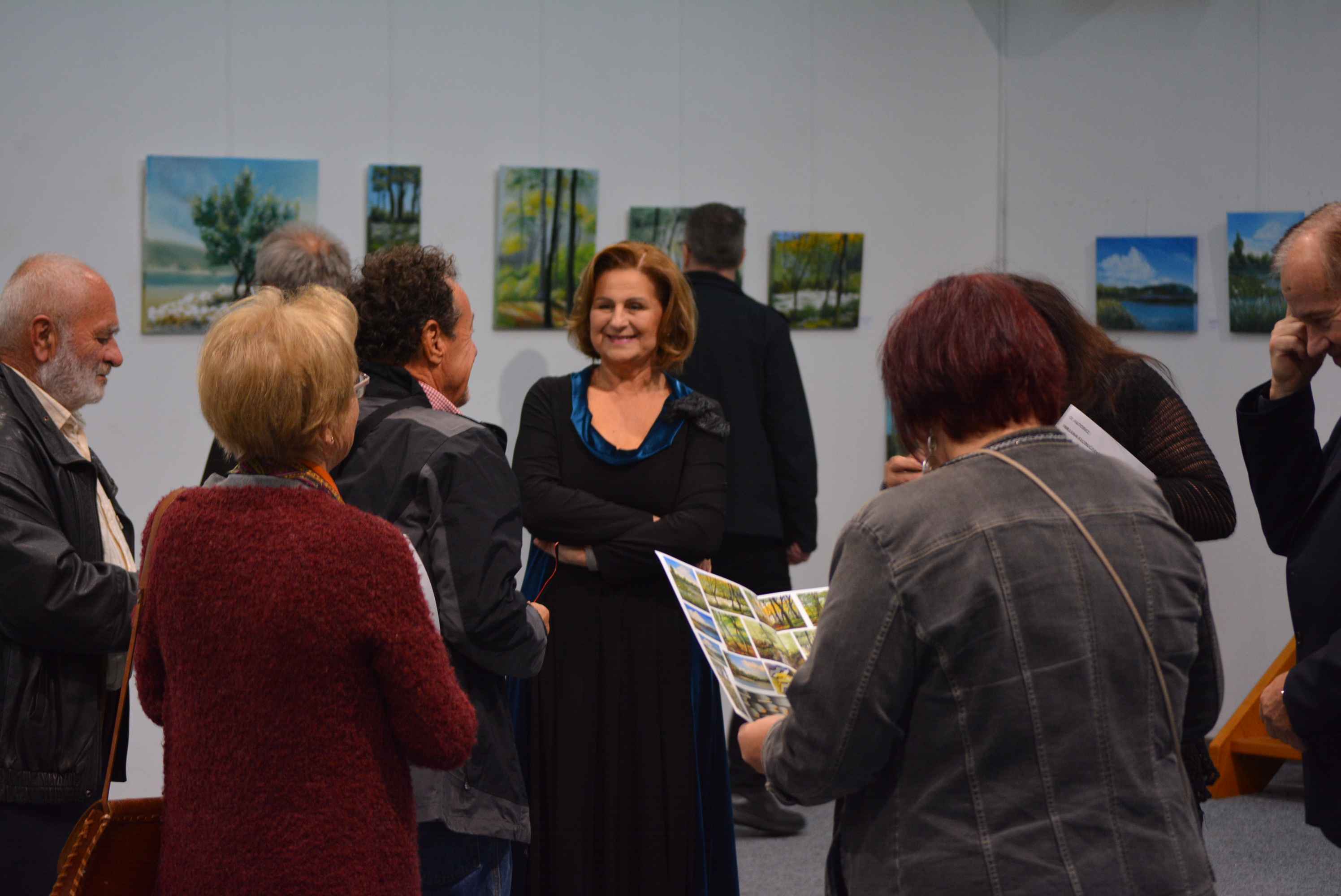 MIRJANA KLOBUČARIĆ Kao djevojčica je štrikala i heklala, a danas stvara očaravajuće slike MIRJANA KLOBUČARIĆ Kao djevojčica je štrikala i heklala, a danas stvara očaravajuće slike