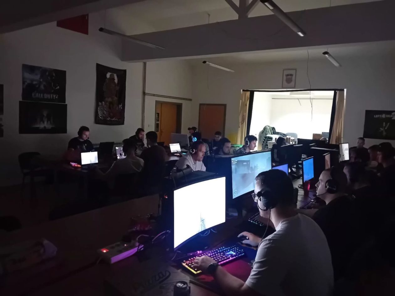 LAN SPEKTAKL U KURŠANCU Završio 4. FOTL LAN event uz igre, turnire i druženje