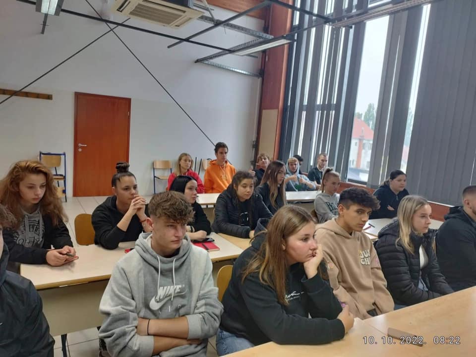 GOSPODARSKA ŠKOLA ČAKOVEC Stigli učenici i nastavnici iz Srbije i Slovenije