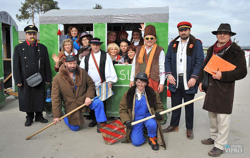 FAŠNIK U GORIČANU Prva nagrada za ‘Vlak u snijegu’, drugo mjesto ‘Ledenim kraljicama’