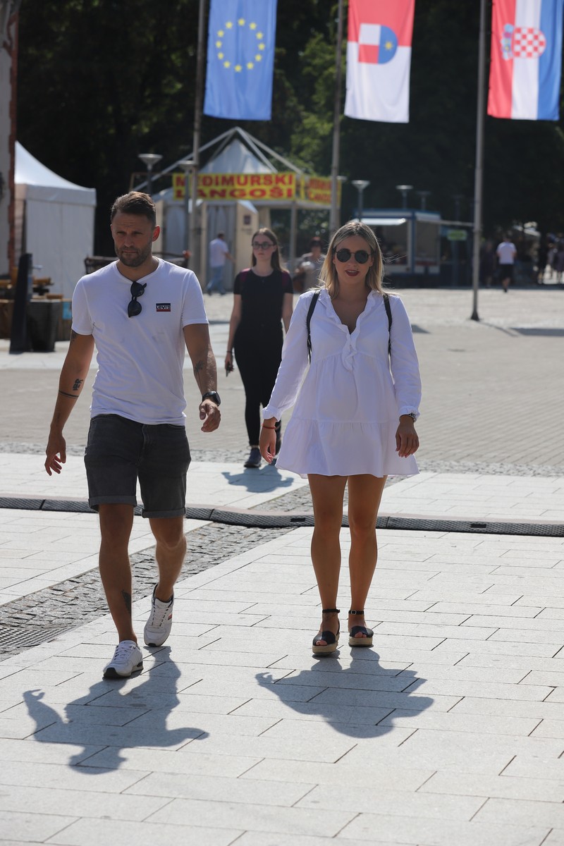 ĐIR PO GRADU I drugi dan Porcijunkulova privukao brojne Međimurce u centar Čakovca