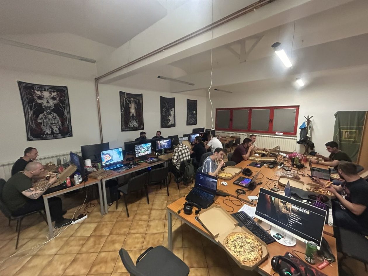 LAN SPEKTAKL U KURŠANCU Završio 4. FOTL LAN event uz igre, turnire i druženje