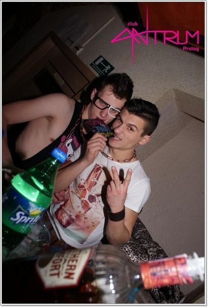 slika0059 Antrum (Petak i subota, 8. i 9.2.2013) slika0059 Antrum (Petak i subota, 8. i 9.2.2013)