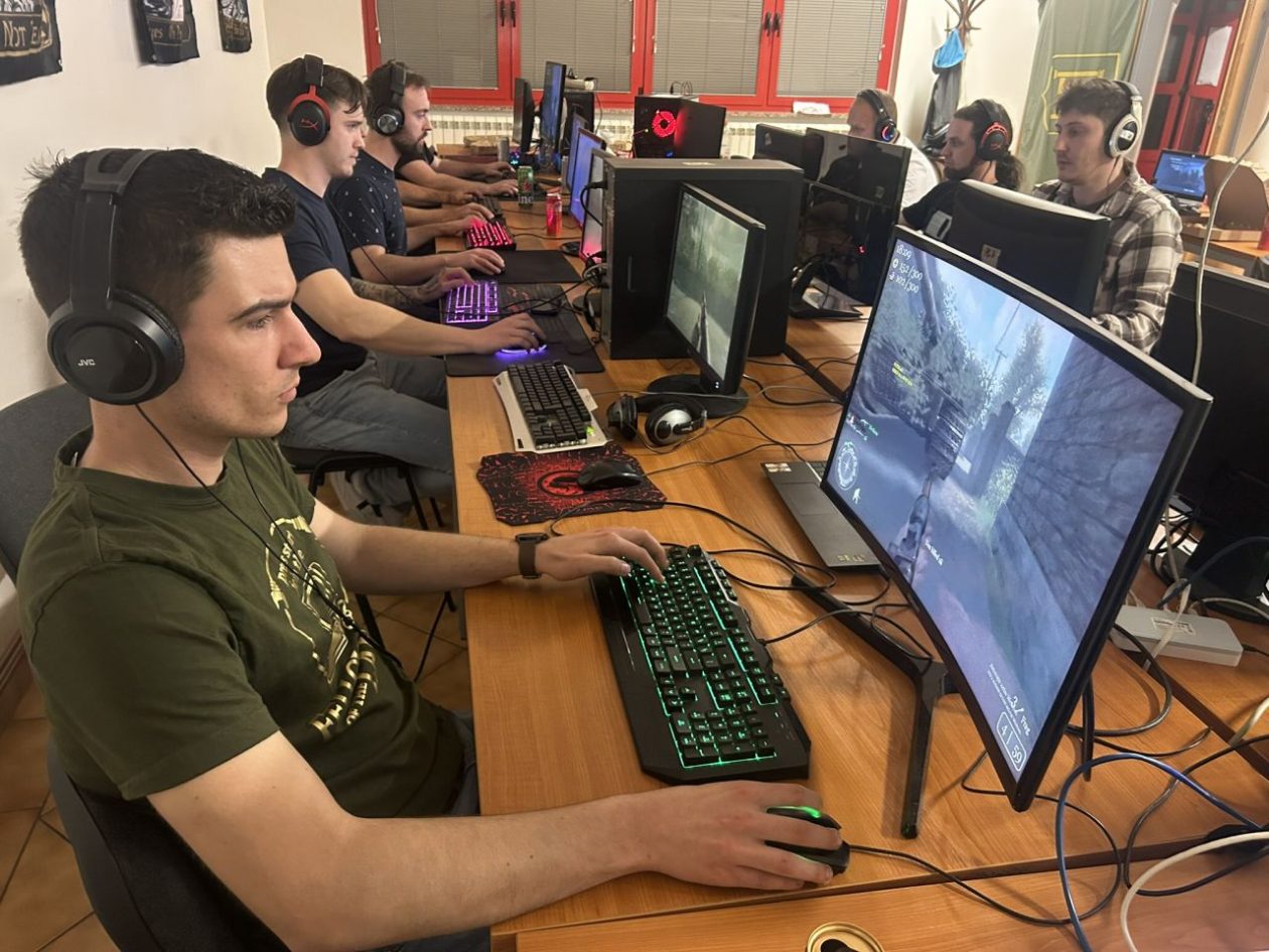 LAN SPEKTAKL U KURŠANCU Završio 4. FOTL LAN event uz igre, turnire i druženje