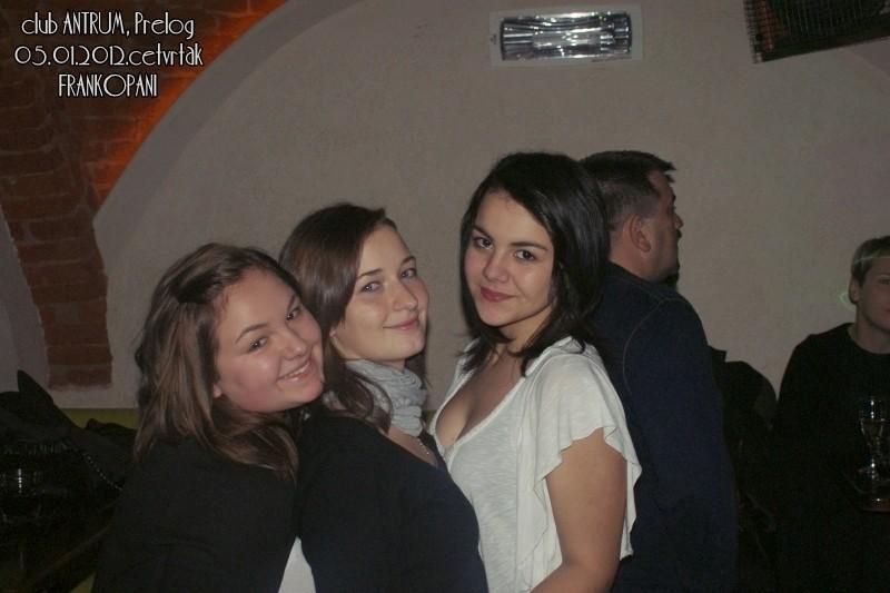 slika0014 Antrum (Četvrtak, 5.1.2012) slika0014 Antrum (Četvrtak, 5.1.2012)