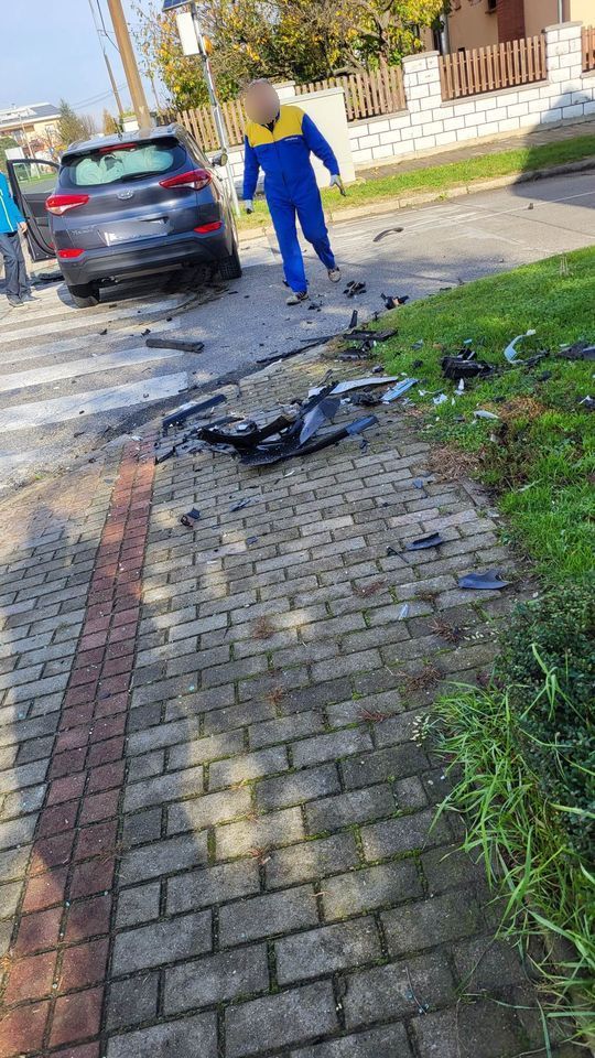 NESREĆA U PRELOGU Auto završio u kući, vozača vadili vatrogasci – prevezen je u bolnicu