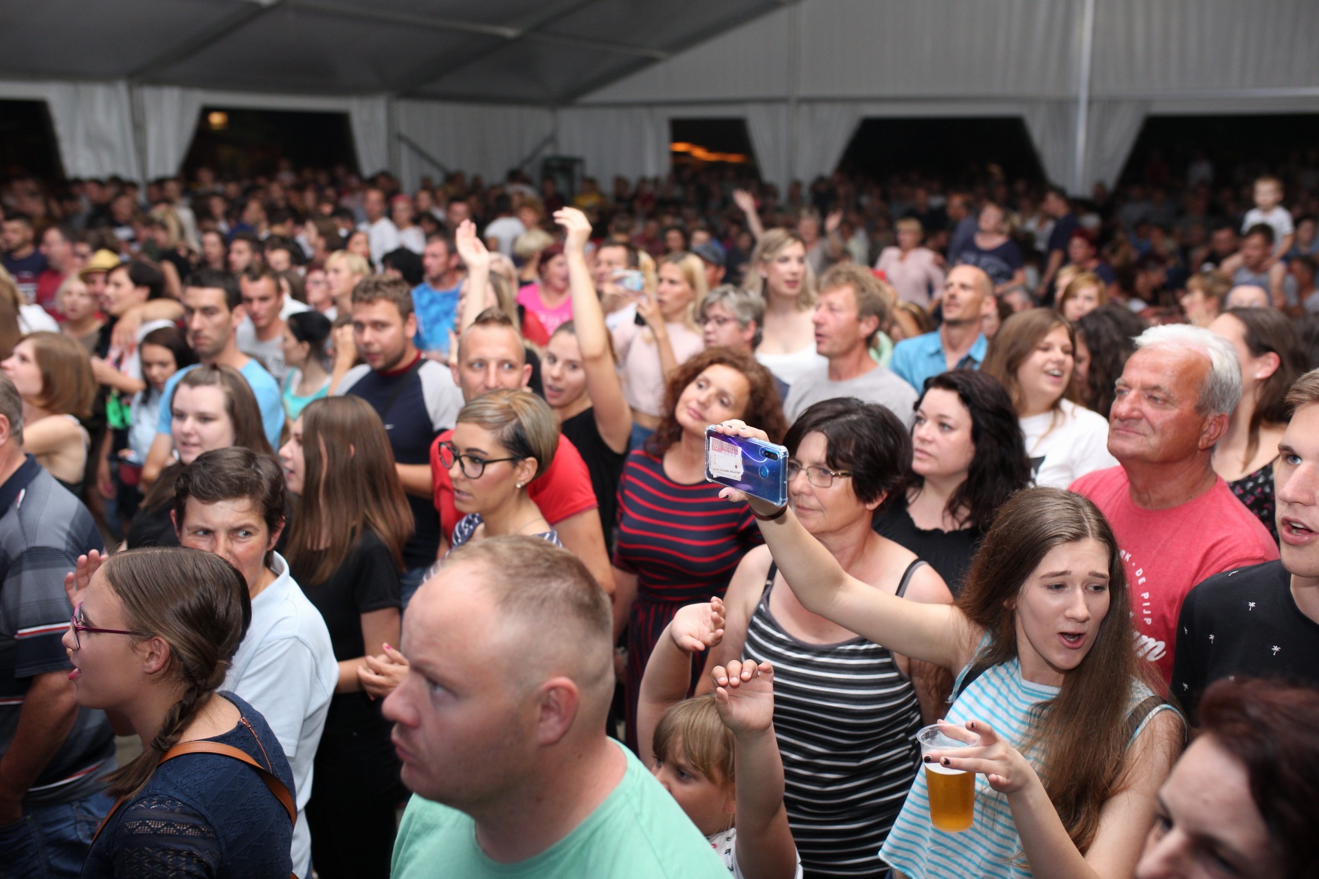 Popularni Jole napravio pravu feštu na šetnici uz Muru u Murskom Središću