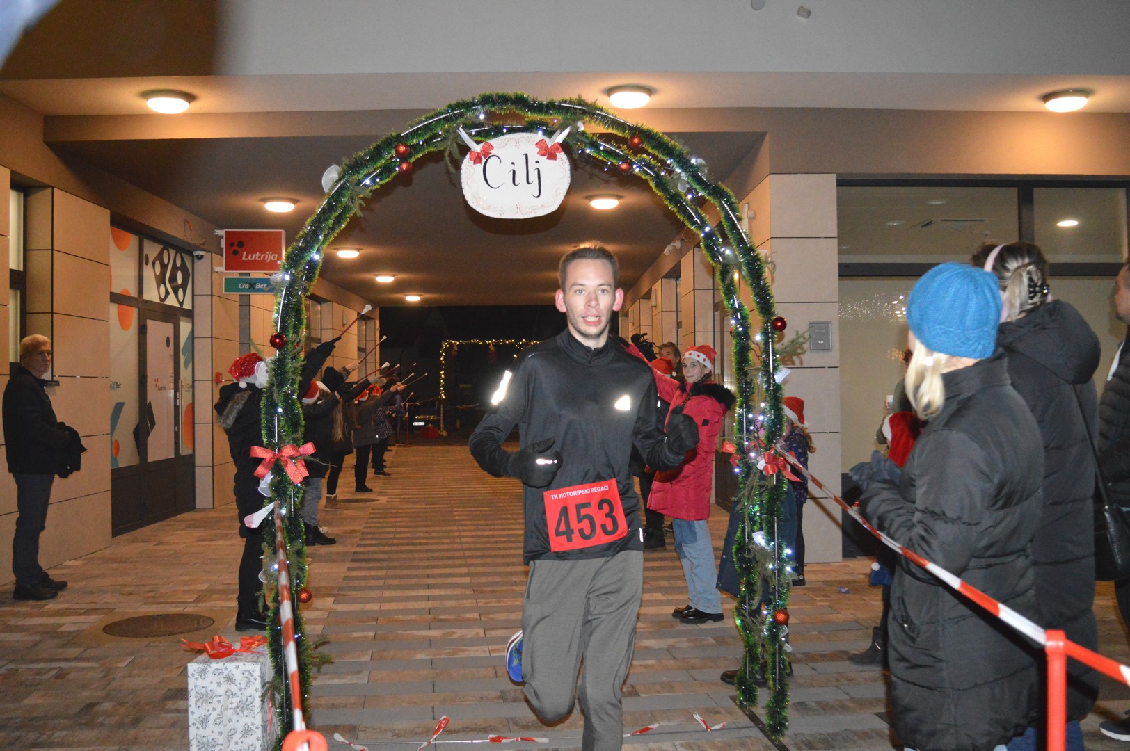 Božićna utrka u Kotoribi