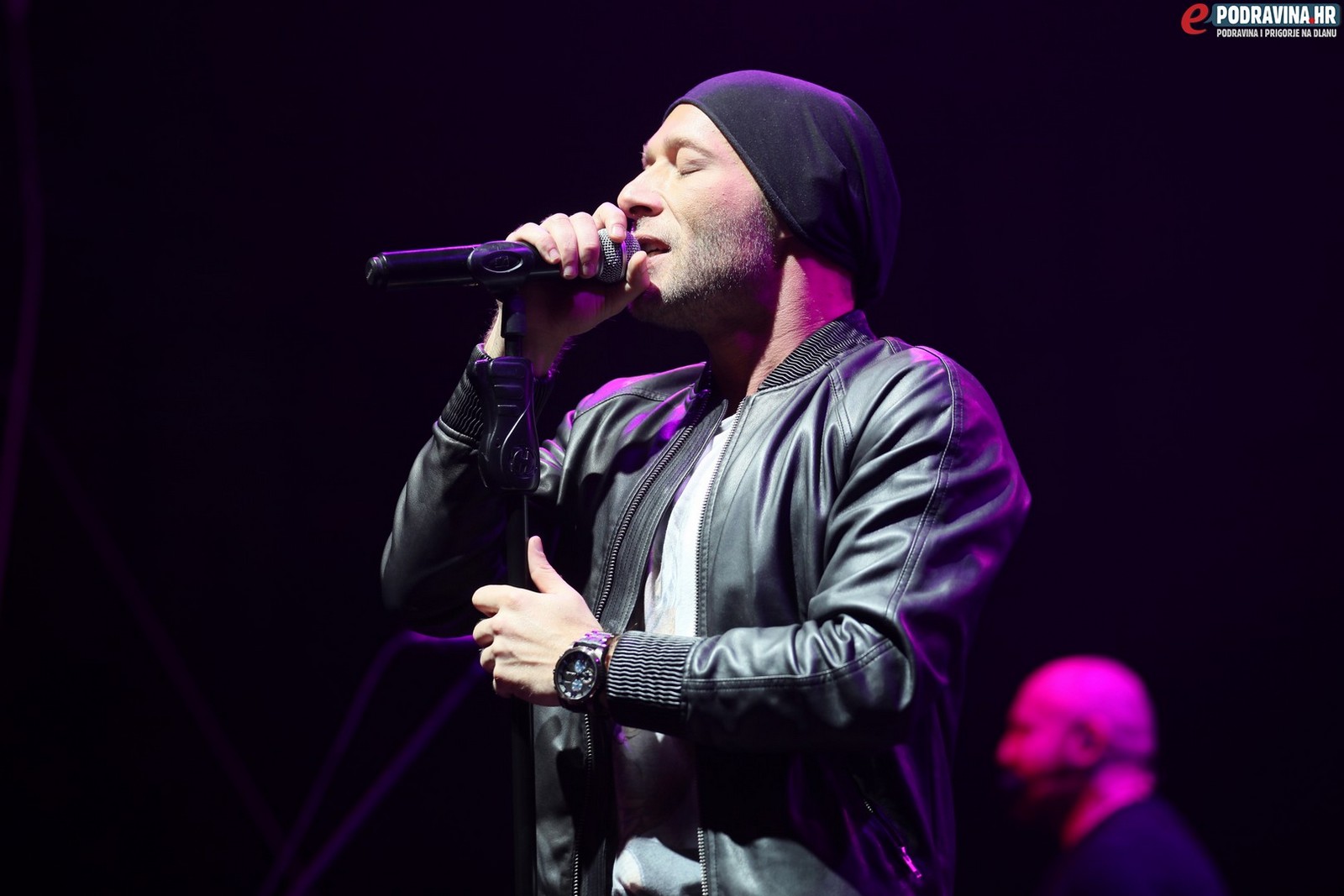 SPEKTAKL U KOPRIVNICI Neda Ukraden uz Vigor priredila nezaboravnu večer