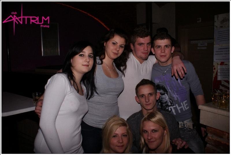 slika0010 Antrum (Subota, 5.1.2013.) slika0010 Antrum (Subota, 5.1.2013.)