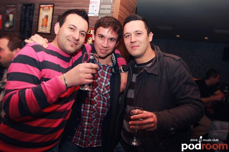 slika0005 Podroom (Nedjelja, 8.4.2012) slika0005 Podroom (Nedjelja, 8.4.2012)