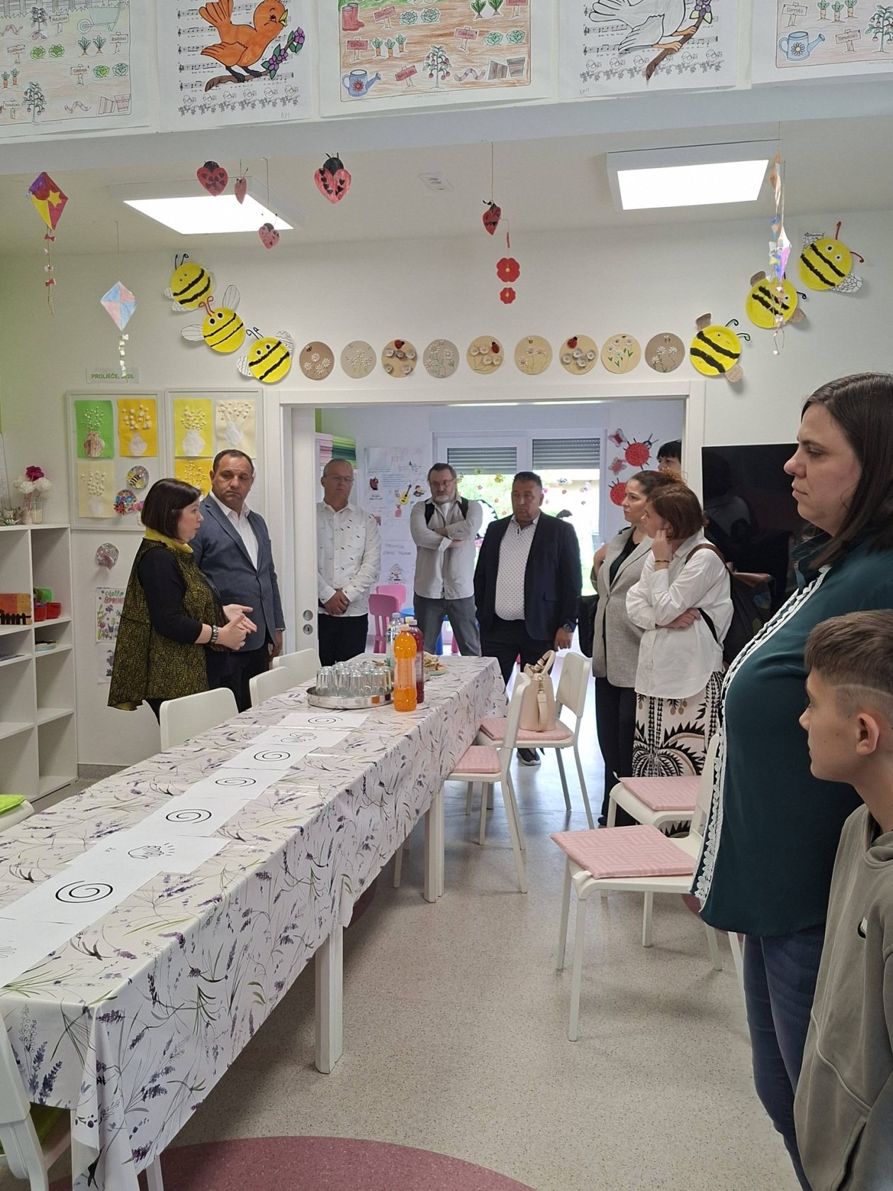 U PARAGU Pučka pravobraniteljica u posjetu romskom naselju i Centru za pružanje usluga
