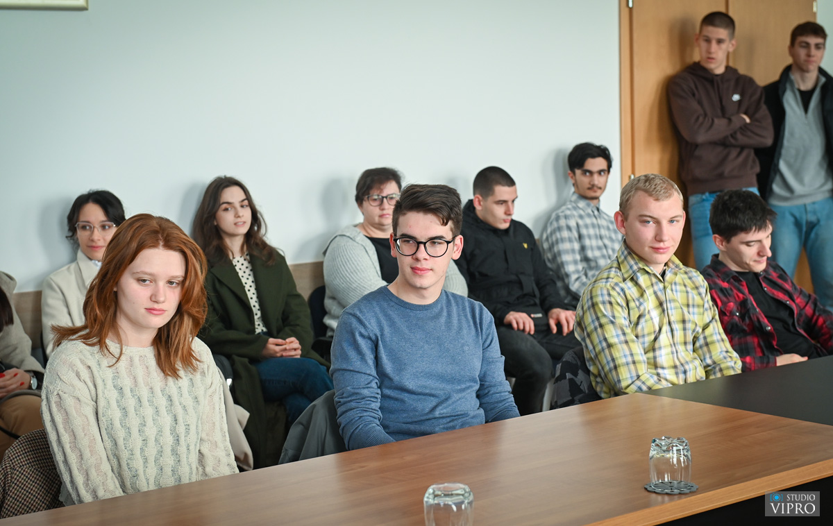 Nagrađeni uspješni učenici i studenti s područja Grada Preloga