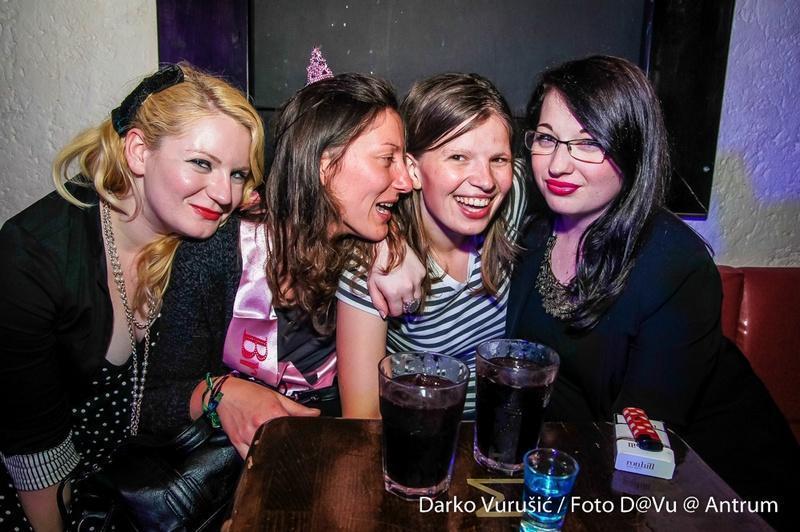 slika00015 Antrum (Petak, 27.6.2014.)